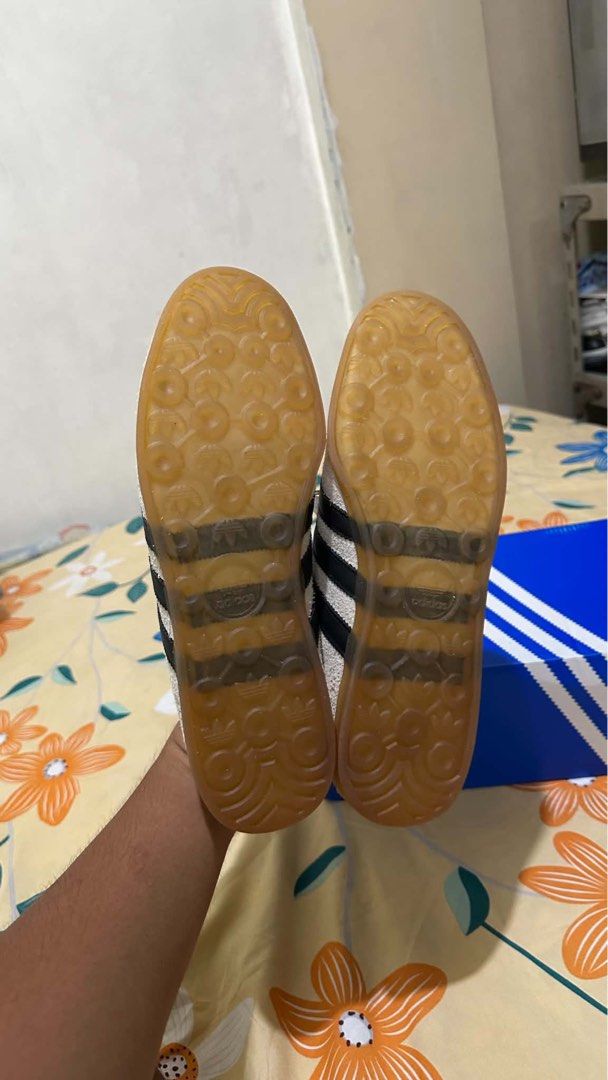 ADIDAS GAZELLE (Category: Casual Shoes) located in Manila. Submitted by urban-vintage_2 (Listing ID 1467852611, Image 3). Description: ISSUE: NONE (BRAND NEW) MOP :GCASH (NO COD) SHIP VIA: LALAMOVE & J&T LOCATION: PASIG CITY SIZE : 10 WOMENS.