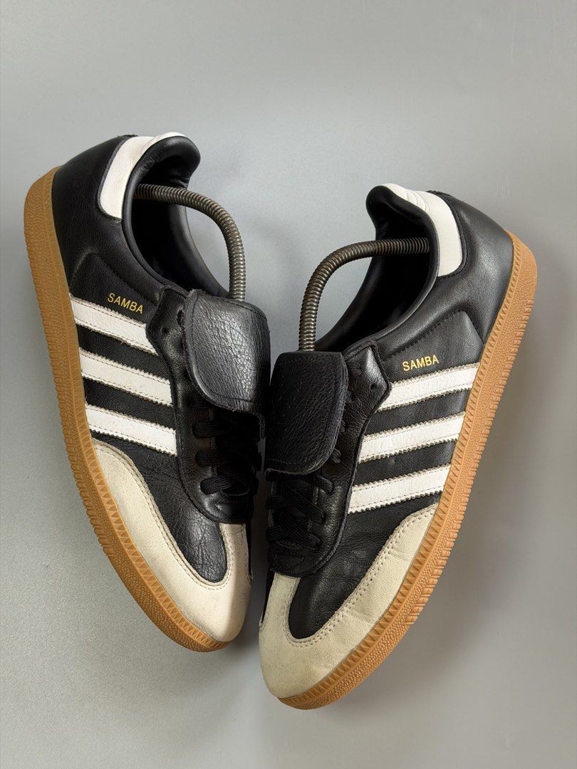 Adidas Samba (Category: Sneakers) located in Manila. Submitted by thriftfinds_dvo (Listing ID 1467891292, Image 3). Description: Adidas Samba US 9.5 MENS/10.5 WMNS /EURO 43.5/CM 27.5 EXCELLENT CONDITION -AUTHENTIC PRICE:2,500 LOC:DAVAO CITY📍.