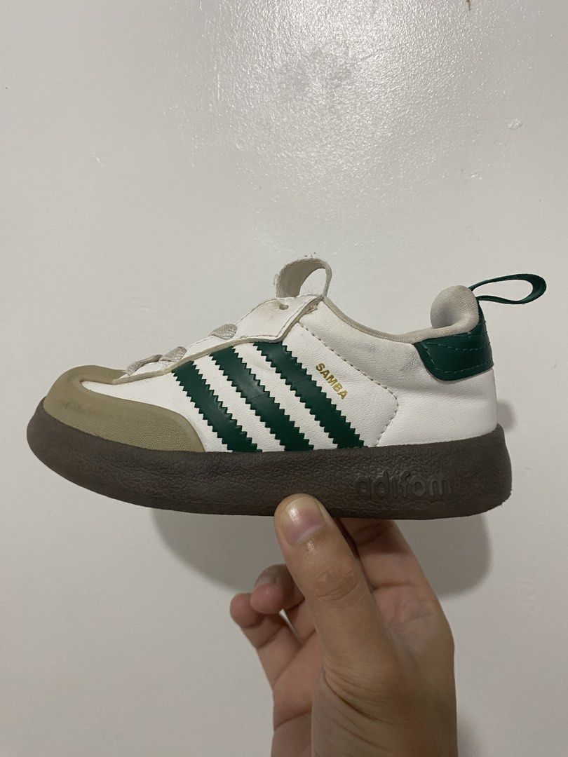 Adidas Samba (Category: Babies & Kids Fashion) located in Abucay. Submitted by vast.joselito_tan (Listing ID 1468031114, Image 1). Description: 15CM.