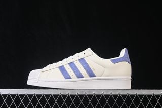 (Category: ) located in . Submitted by khai.uasneakers (Listing ID 1468014188, Image 1). Description: .