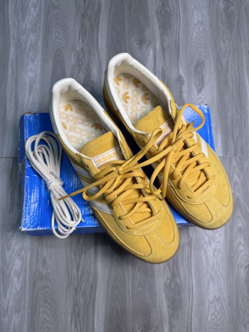 Adidaz Spezial (Category: Sneakers) located in Baliuag. Submitted by 1603_vulture (Listing ID 1468002218, Image 1). Description: Adidas Handball Spezial Size 9.5 Used 9/10 condition Complete with Og box extra lace .