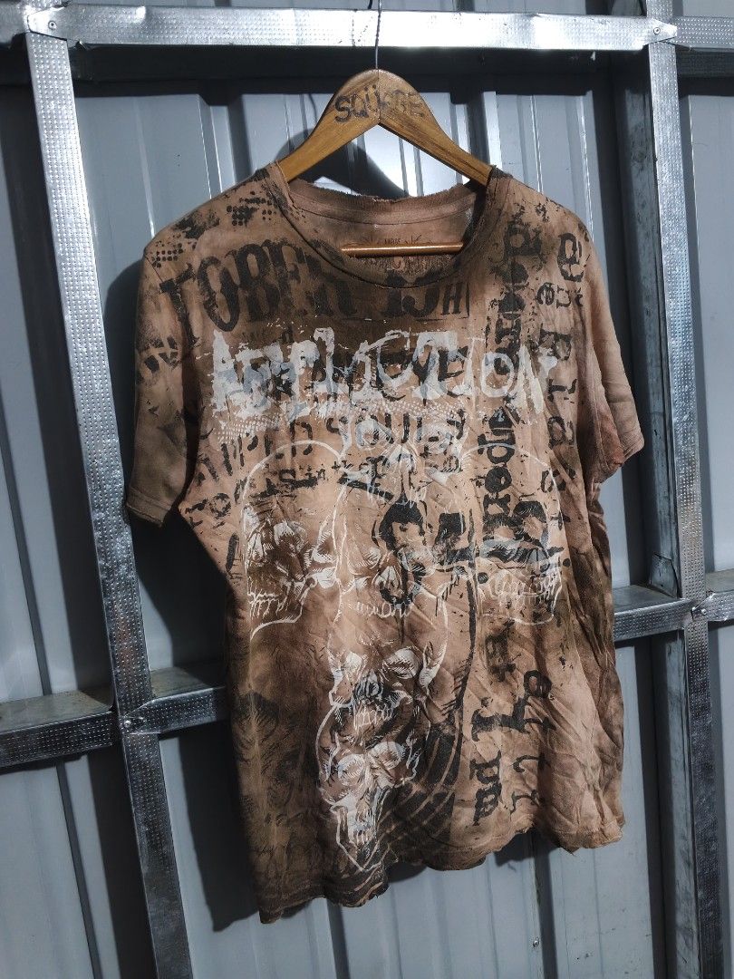 Affliction Distressed Condition (Category: Tshirts & Polo Shirts ) located in Bacolod City. Submitted by squarer00ts (Listing ID 1467944490, Image 2). Description: Affliction Distressed Condition •Size on tag: Large •Dimension: •Width 22 •Length 27 •₱1,200.