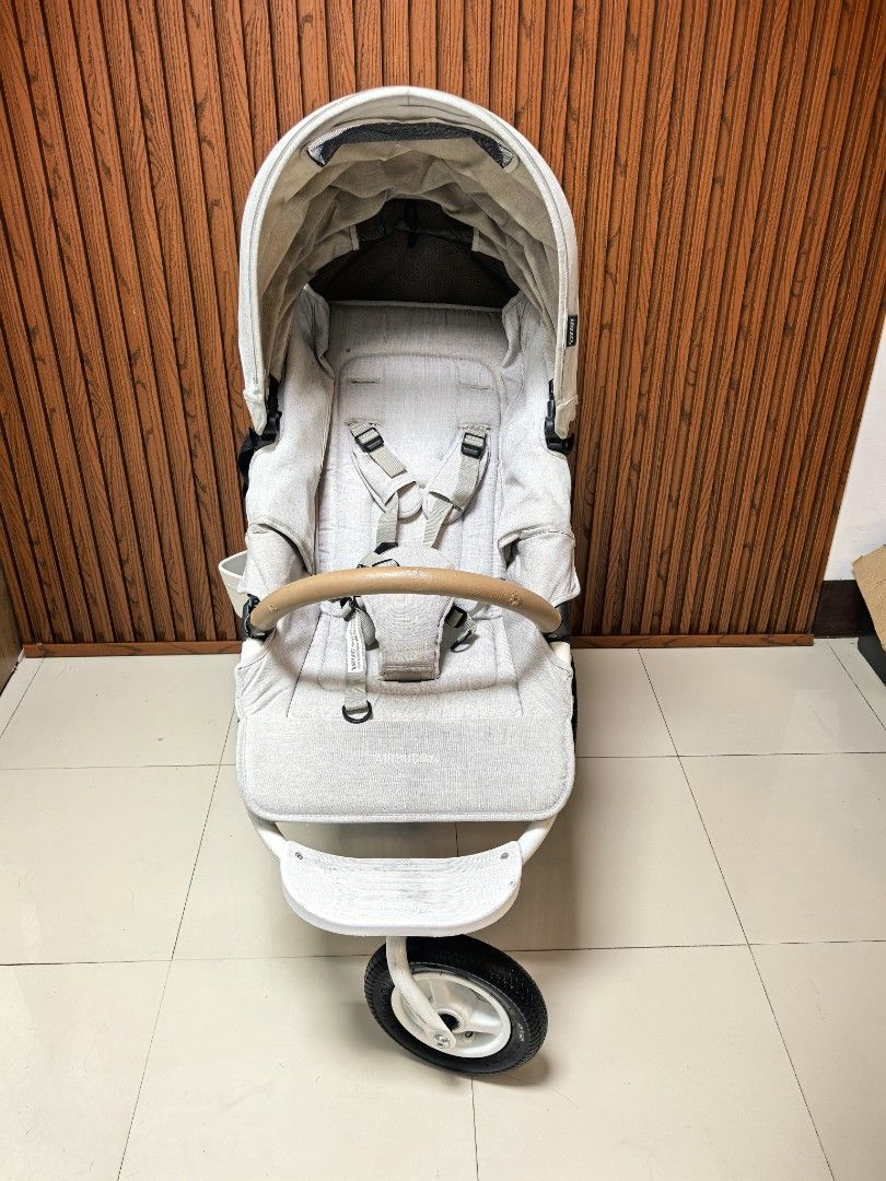 Airbuggy coco premier 🛞 (Category: Strollers) located in Manila. Submitted by miradoming32070 (Listing ID 1467923505, Image 1). Description: Airbuggy coco ➡️ Newborn to toddler ➡️ Fully recline ➡️ Adjustable seat ➡️ High seat ➡️ Jogger stroller ➡️ For your heavy baby ➡️ Compact fold.