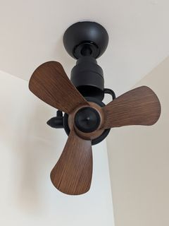 (Category: ) located in . Submitted by cy101022 (Listing ID 1467914746, Image 1). Description: .