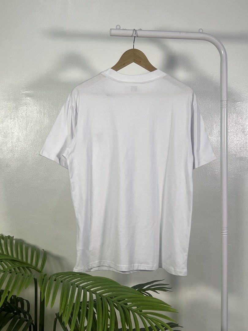 Ami small logo tee (Category: Shirts) located in Las Pinas. Submitted by thriftstax (Listing ID 1468051658, Image 2). Description: excellent pristine condition with hang tags medium on tag 21x26.