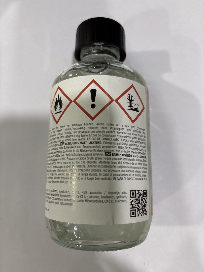 Amsterdam Acrylic Varnish Matt 250ml (Category: Craft Supplies & Tools) located in Mandaluyong City. Submitted by clothescarousel (Listing ID 1468027683, Image 3). Description: Amsterdam acrylic varnish, 250ml bottle. Matt finish, shade 115. Suitable for acrylic and oil paints. Glass bottle with black screw cap, completely full. Great for sealing and protecting paintings with a non-reflective look. Standard art supplies bottle size, easy to apply