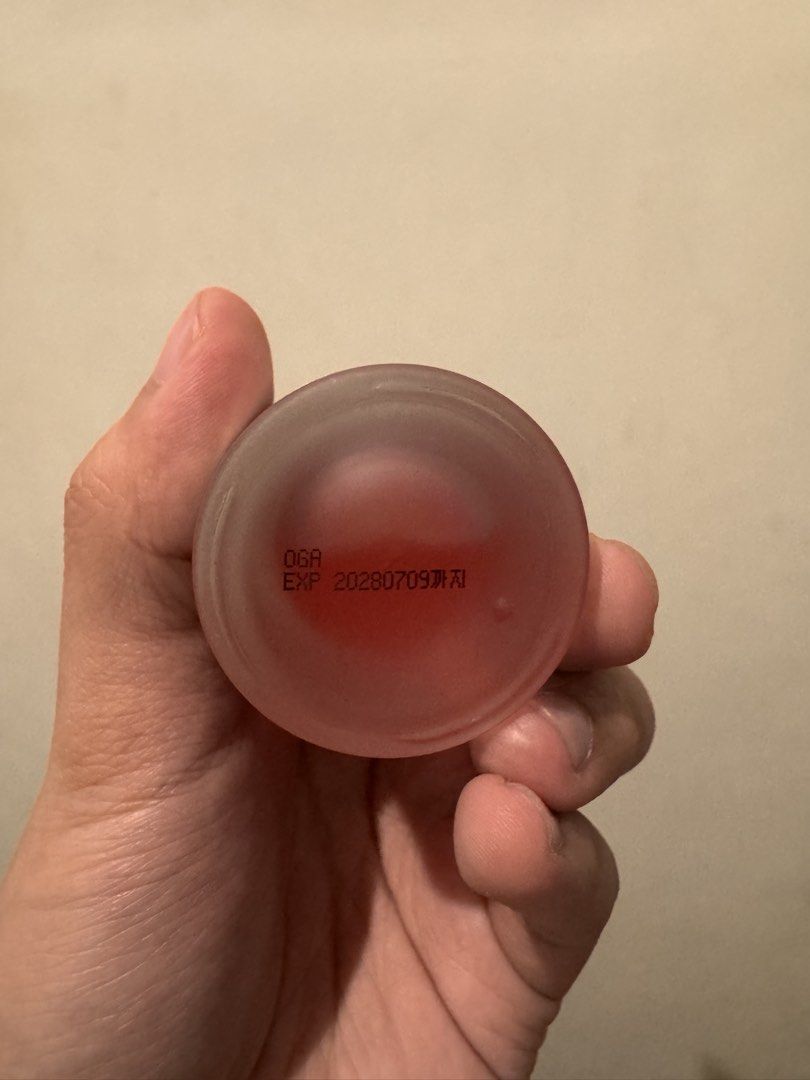 Anua niacinamide 10+TXA 4 (Category: Face Care) located in Manila. Submitted by leey0ww (Listing ID 1467966370, Image 3). Description: Authentic serum NO BOX 30ml still full RFS: decluttering .