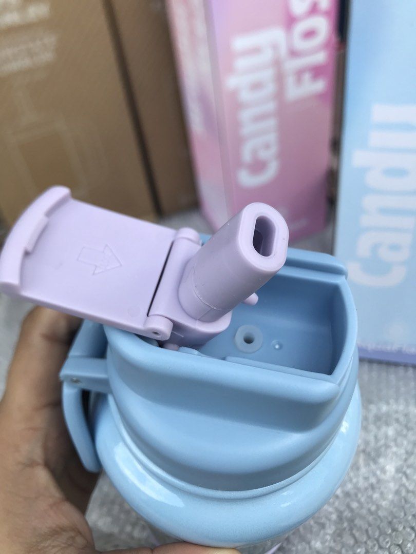 Aquaflask Candyfloss 32oz (Category: Water Bottles & Tumblers) located in San Jose del Monte. Submitted by yumiii24 (Listing ID 1467925967, Image 2). Description: Class A Quality.