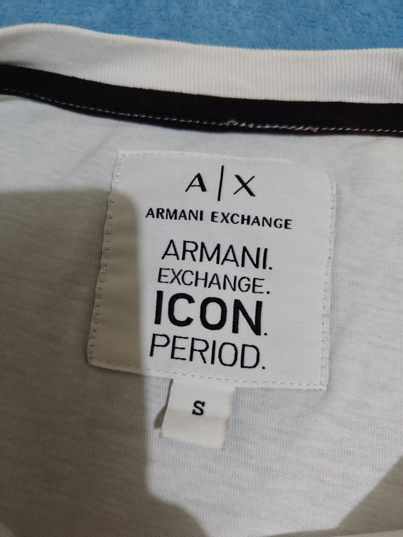 Armani Exchange (Category: Luxury Apparel) located in Mandaue City. Submitted by prekfinds (Listing ID 1467976867, Image 3). Description: Armani t-shirt Excellentcondition 9.9/10colorate Size:Small on tag Dimes:18W x 27L No issue.