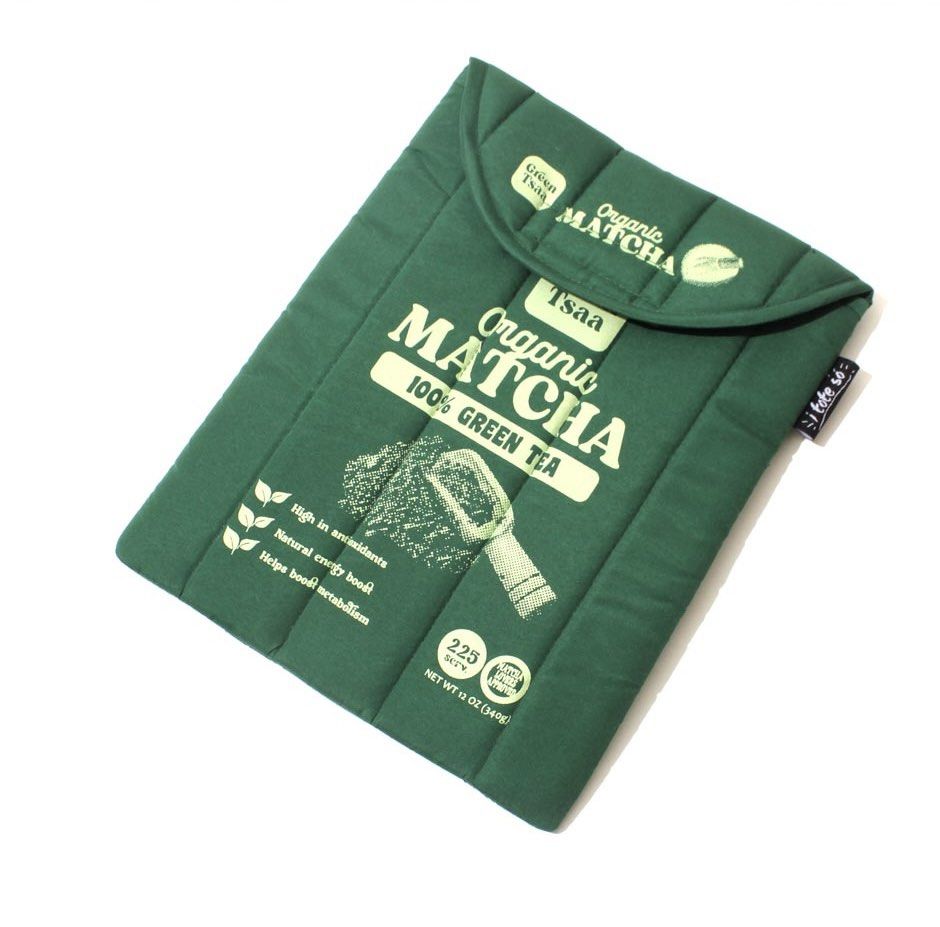 Artwork Matcha Green Tea Laptop Sleeve (Category: Laptop Bags & Sleeves) located in Makati City. Submitted by itssharc (Listing ID 1467840430, Image 1). Description: - Adorable novelty design inspired by Tsaa organic matcha green tea packaging - Quilted, soft padded material protects your tablet or laptop from bumps and scratches - Convenient flap top closure with a secure fastening to keep items safe - Perfect accessory and gift for matcha lover