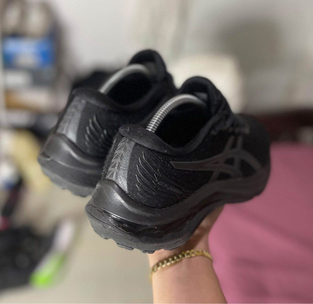Asics Gt Running Shoes (Category: Sneakers) located in Manila. Submitted by clarosarmiento69 (Listing ID 1467920186, Image 2). Description: Asics Gt Running Shoes Good Condi | Thick Outsole Size: CM 24.5 | EURO 39 | US Womens 7.5 | Us mens 6 ₱1,500 only + sf FIRST TO PAY, GETS THE PAIR!.