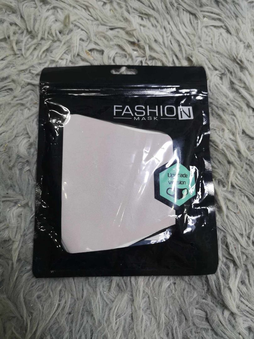 Assorted Color Face Mask Set (Category: Face Masks & Face Shields) located in Santa Cruz. Submitted by jmy_surplus.2 (Listing ID 1467991123, Image 3). Description: Size ; L - 6 W - 8 Color ; Grey , Black , White Type ; Face Mask Brand ; No Brand Material ; Polyester Style ; Soft Assorted Color Polyester Face Mask LG 116 JMY 3 Batch #225.