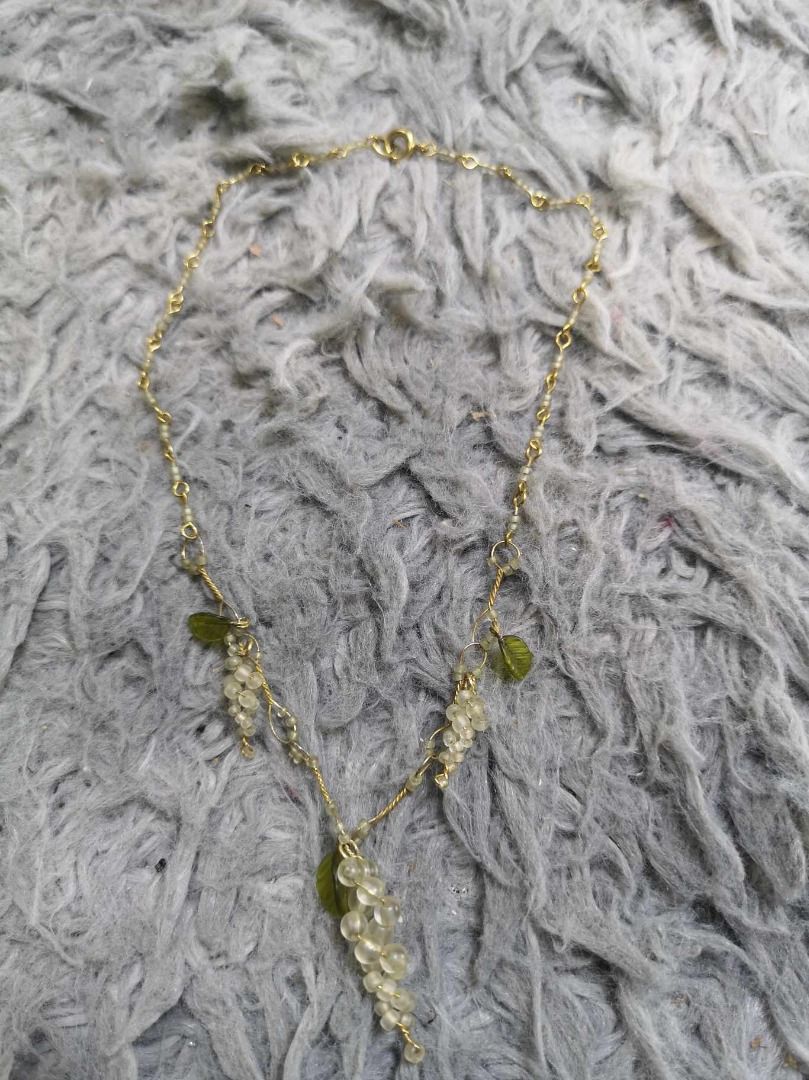Assorted Cute Beaded Necklace (Category: Necklaces) located in Santa Cruz. Submitted by jmy_surplus.2 (Listing ID 1467903931, Image 1). Description: Size : L - 8 W - 0.1 Color : Black , Blue , White Type : Necklace Brand : No Brand Material : Pearl , K Gold Style : 6 Pieces Assorted Types Of necklace LG 117 JMY3 Batch #225.