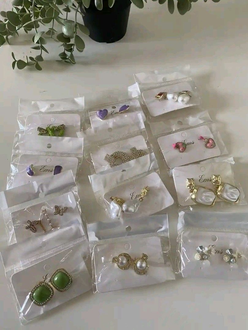 Assorted Earrings ₱12 (Category: Earrings) located in Cavite. Submitted by ace.hanro (Listing ID 1468041237, Image 2). Description: Brandnew Assorted Earrings ₱12each for Wholesale only minimum 20pcs.