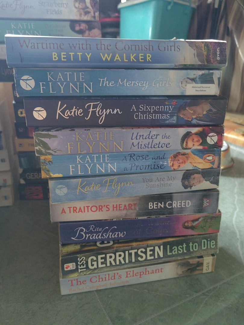 Assorted Fiction and Thriller Paperback Books (Category: Storybooks) located in Manila. Submitted by booksha (Listing ID 1467932990, Image 2). Description: 45 pcs - Genre: Fiction, thrillers, mystery, crime, and historical romance - Format: Paperback novels - Featured Authors: Lee Child, Val McDermid, Patricia Cornwell, Katie Flynn, David Baldacci, and many more - Condition: Great read quality, perfect for filling up your bookshelf - Message us t