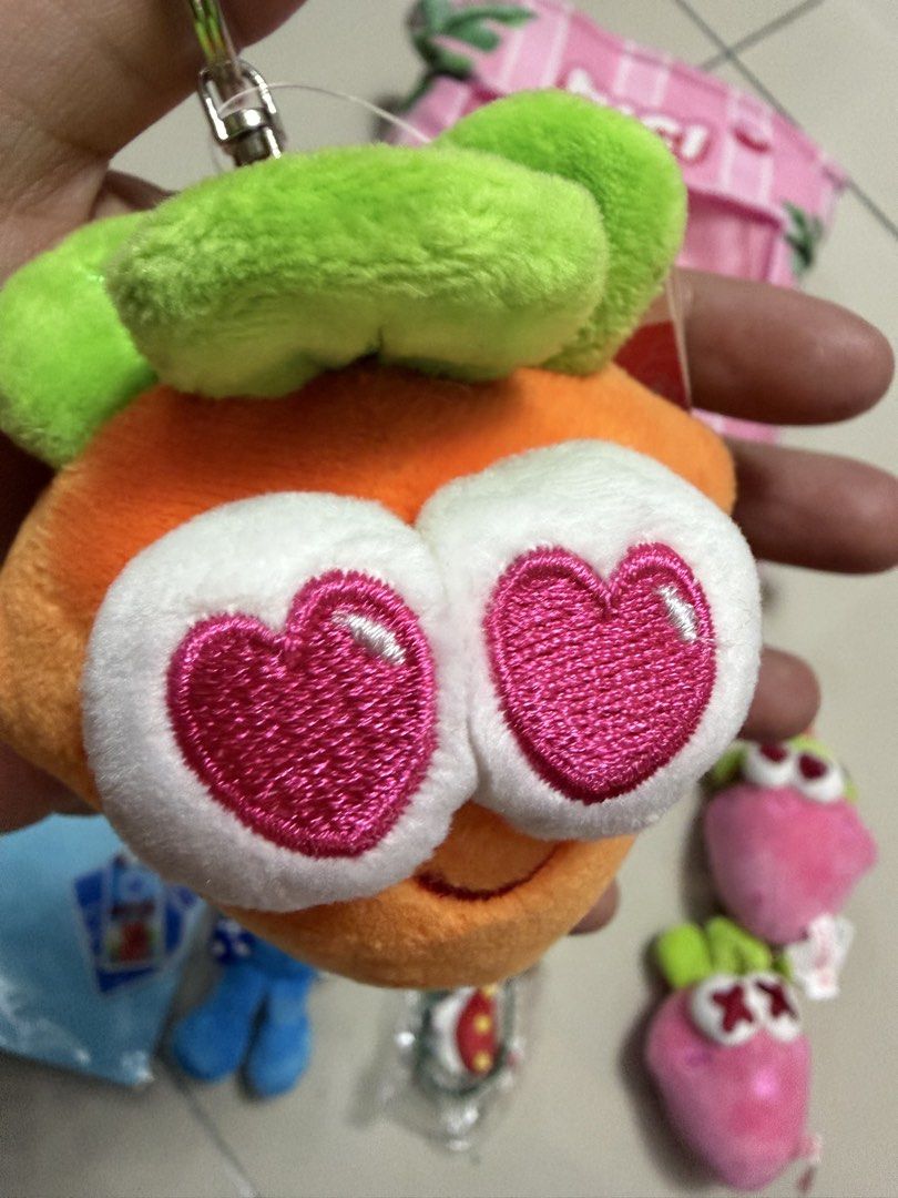Assorted keychain (Category: Other Accessories) located in Petaling Jaya. Submitted by bundle_mximxi (Listing ID 1467957979, Image 3). Description: Assorted keychains -New.