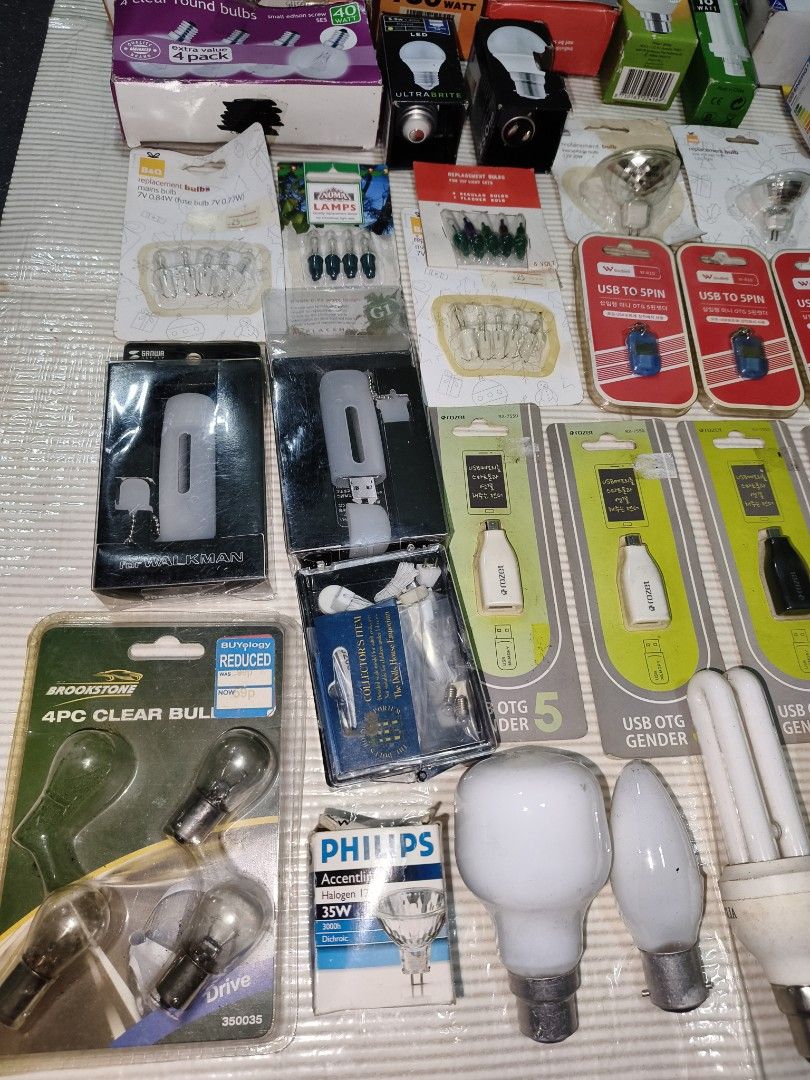 Assorted Light Bulbs USB OTG Adapters and Accessories (Category: Looking For) located in Caloocan City. Submitted by surplusandbnewshop (Listing ID 1467978140, Image 3). Description: .