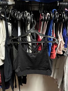 (Category: ) located in . Submitted by isabelasthriftclothes (Listing ID 1467964227, Image 1). Description: .