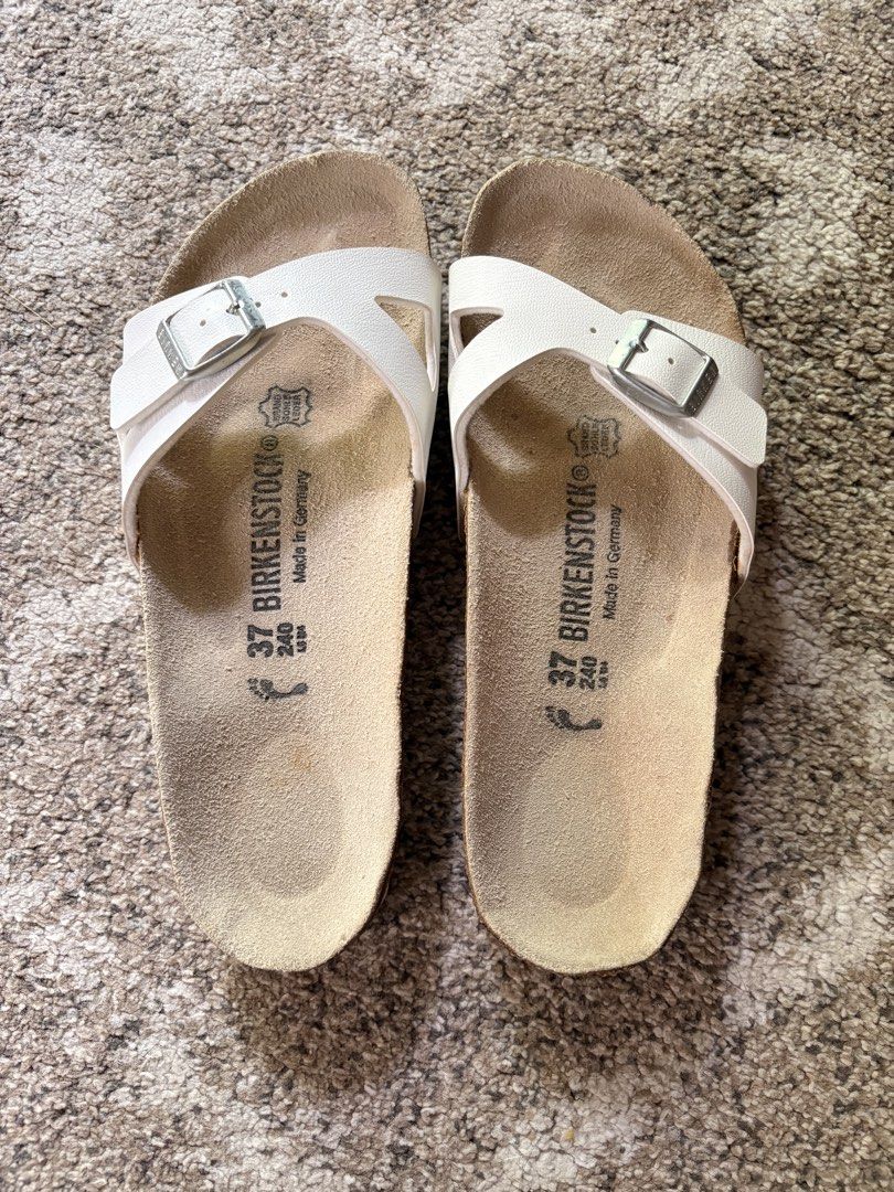 Auth Preloved Birkenstock Rio-Madrid (Category: Slippers and slides) located in Paranaque City. Submitted by silentstone.dolphin (Listing ID 1467874286, Image 2). Description: White Color.. Visible Print.. Size 37N.. Clean&Ready to Wear✅ Super Pretty in Actual😍.