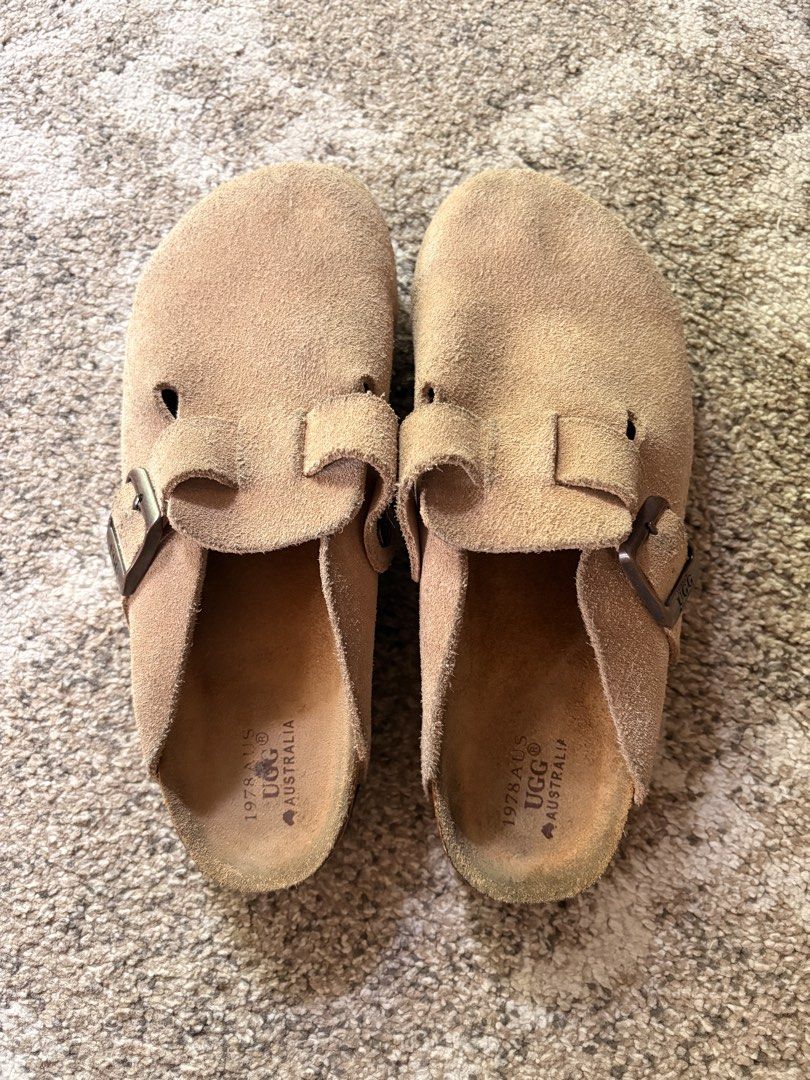 Auth Preloved UGG Clogs (Category: Slippers and slides) located in Paranaque City. Submitted by silentstone.dolphin (Listing ID 1467874952, Image 2). Description: Color Khaki.. Brass Buckle.. Visible Print.. Super Soft Footbed & Outsole.. Clean&Ready to Wear✅ Super Nice in Actual😍.