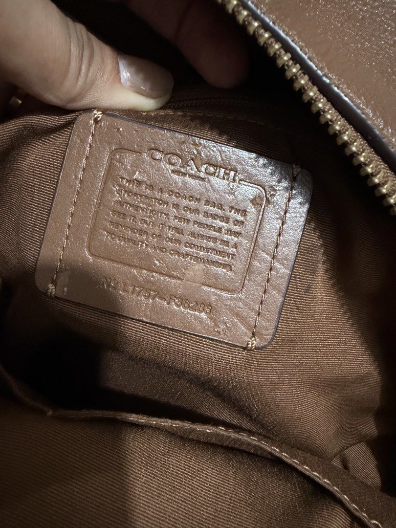 Authentic Coach Large Backpack (Category: Luxury Bags & Wallets) located in Lagawe. Submitted by kai_selections (Listing ID 1467980044, Image 3). Description: Large size backpack authentic coach 🇯🇵 Japan box.