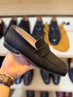 (Category: ) located in . Submitted by shoe_marks_ph.2022 (Listing ID 1468044654, Image 1). Description: .