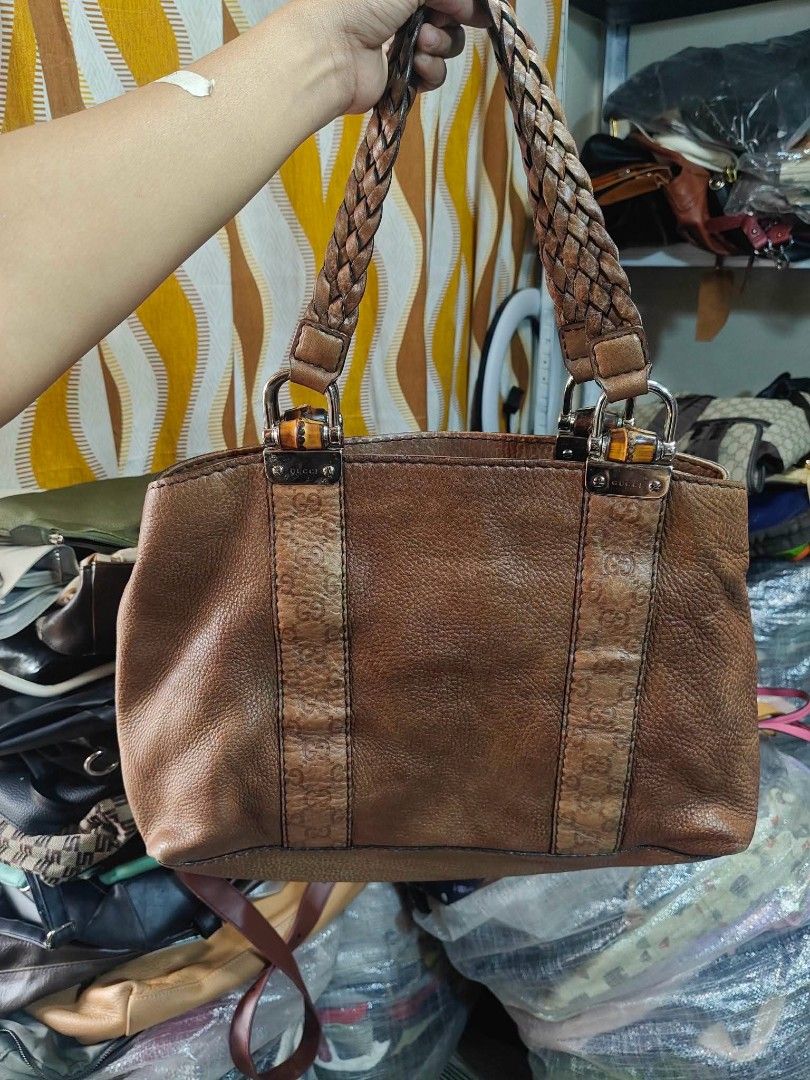 Authentic Gucci Guccissima Bamboo Libeccio Bag (Category: Luxury Bags & Wallets) located in Davao. Submitted by skankinpotato101 (Listing ID 1467997413, Image 1). Description: Authentic Coded.