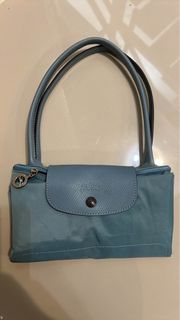 (Category: ) located in . Submitted by kopi.roti (Listing ID 1467988462, Image 1). Description: .