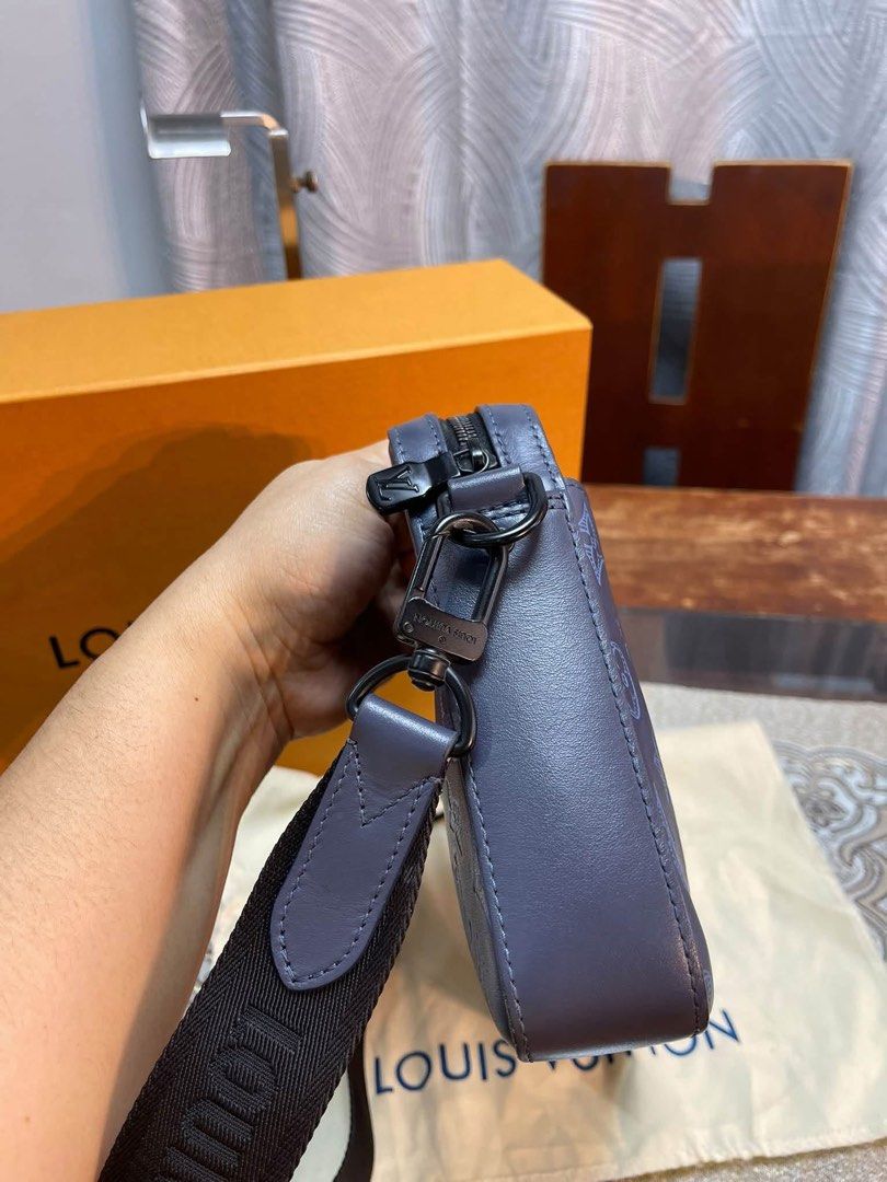 Authentic Louis Vuitton (Category: Luxury Bags & Wallets) located in Manila. Submitted by chloe_luxuries (Listing ID 1467958095, Image 2). Description: Guaranteed Original Louis Vuitton Dou RFID Messenger bag Still in excellent condition Comes with dustbag and box Pm for more details.