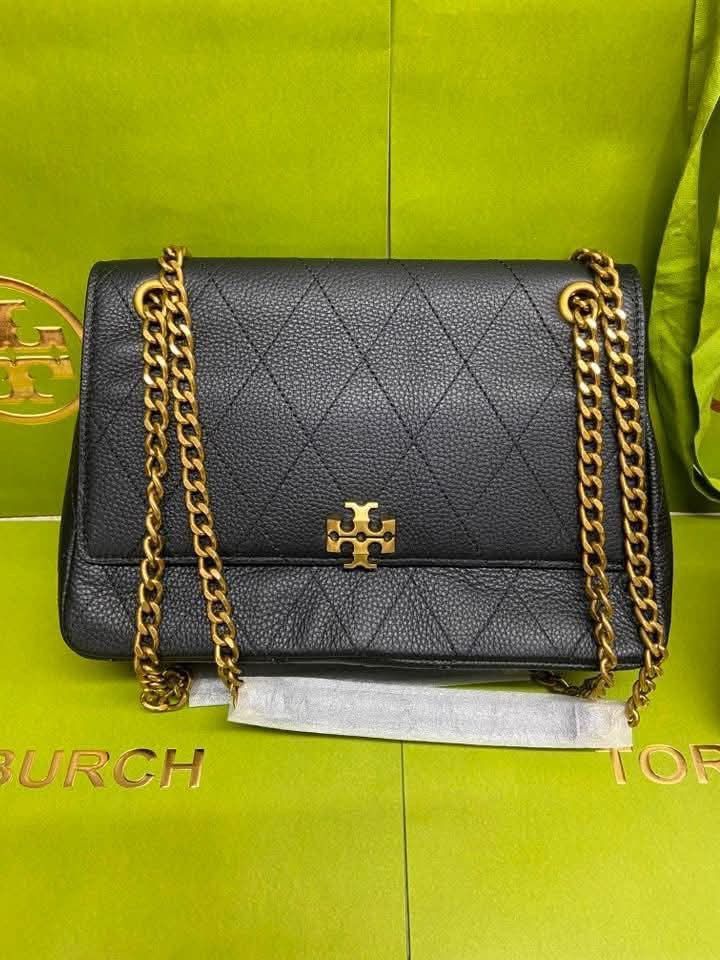 🇺🇸AUTHENTIC TORY BURCH BAG🇺🇸 (Category: Shoulder Bags) located in Manila. Submitted by rmcs.luxwatches (Listing ID 1468029696, Image 2). Description: .