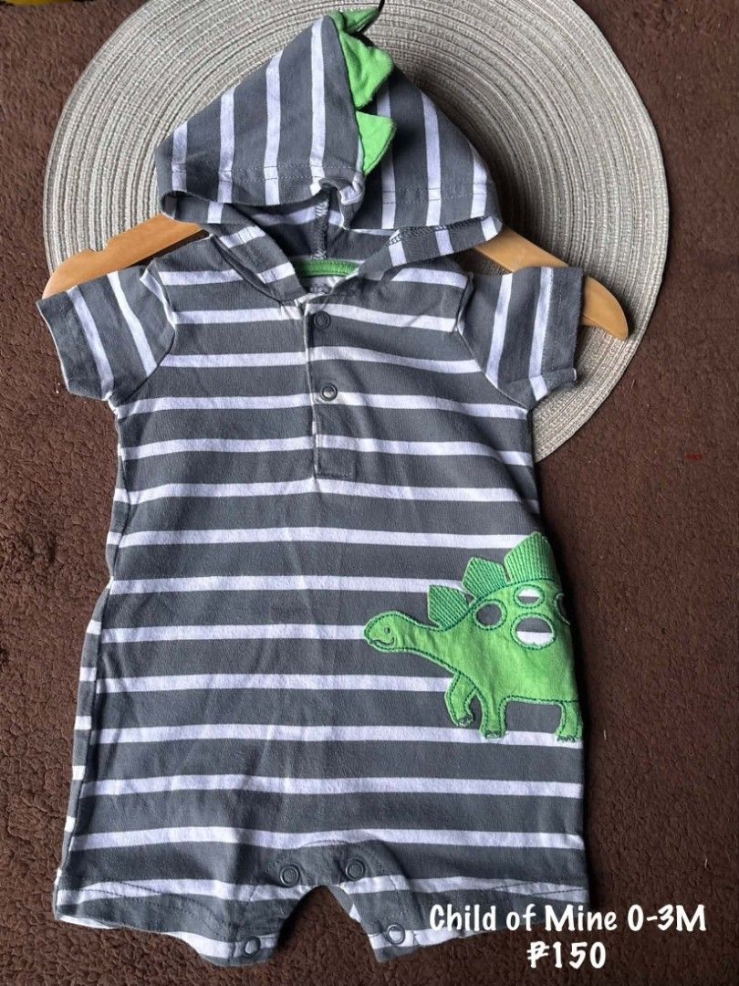 Baby Boy Dino Romper 0-3M (Category: Babies & Kids Fashion) located in Quezon City. Submitted by theentreprenurse (Listing ID 1467919073, Image 1). Description: 𝘼𝙐𝙏𝙊 𝙋𝘼𝙎𝙎 𝙏𝙊 𝙇𝙊𝙒 𝘽𝘼𝙇𝙇𝙀𝙍𝙎 📣 ʙʀᴀɴᴅ: child of mine ꜱɪᴢᴇ: 0-3M ᴍᴏᴘ: ɢᴄᴀꜱʜ ꜱʜɪᴘᴘɪɴɢ 🛒 (NO RUSH. I'm a working momma :) ) ▪︎ꜰʟᴀꜱʜ ᴇxᴘʀᴇꜱꜱ | J&T ▪︎ʟᴀʟᴀᴍᴏᴠᴇ|ɢʀᴀʙ ~ 𝚃𝚑𝚎𝚜𝚎 𝚌𝚕𝚘𝚝𝚑𝚎𝚜 𝚊𝚛𝚎 𝚊𝚕𝚛𝚎𝚊𝚍𝚢 𝚠𝚊𝚜𝚑𝚎𝚍. 𝙺𝚒𝚗𝚍𝚕𝚢 𝚖𝚊𝚗𝚊𝚐𝚎 𝚢𝚘𝚞𝚛 𝚎𝚡𝚙𝚎𝚌𝚝𝚊