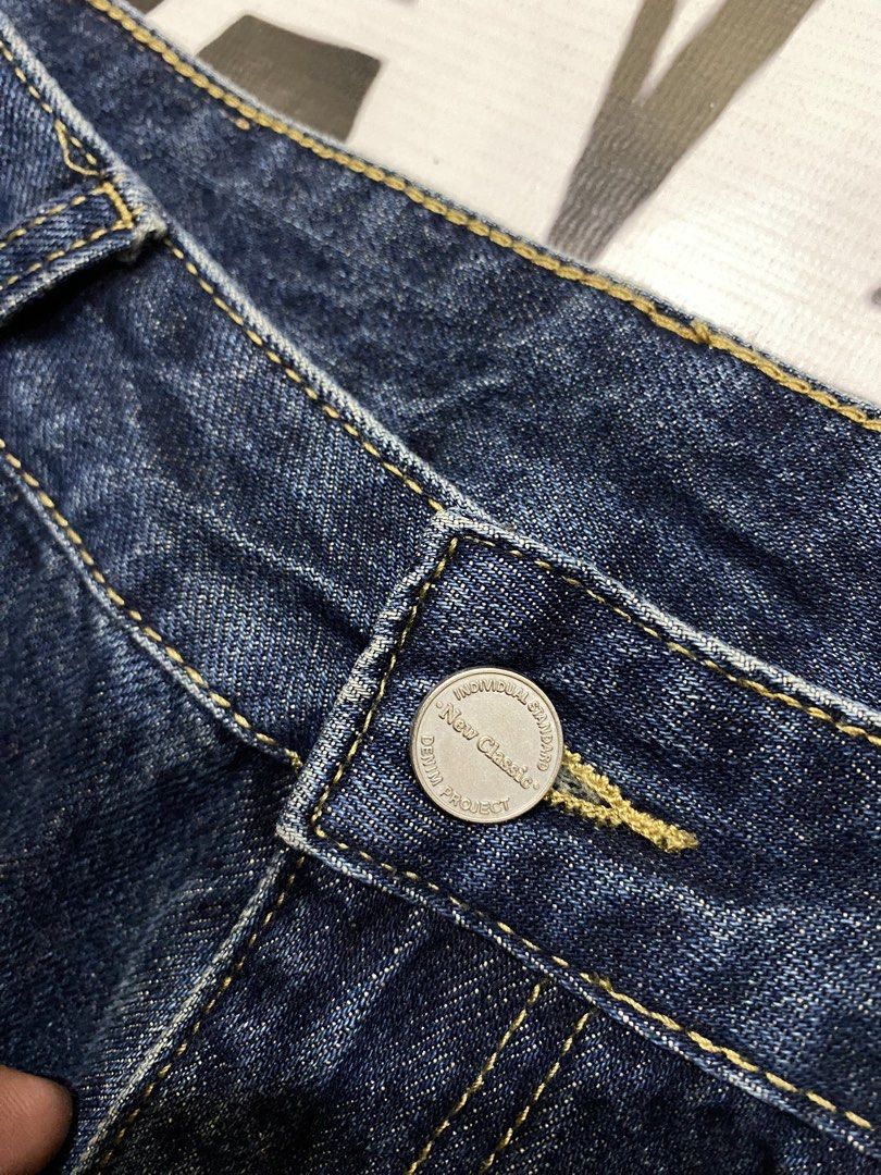 Baggy Barrel Type Pants (Category: Jeans) located in Rosario. Submitted by thrift_king_ali (Listing ID 1467855867, Image 3). Description: Barrel Pants Dimes: W-27 L-40 Leg opening: 8 inches thigh: 13 inches no issue excellent condition 550+sf.