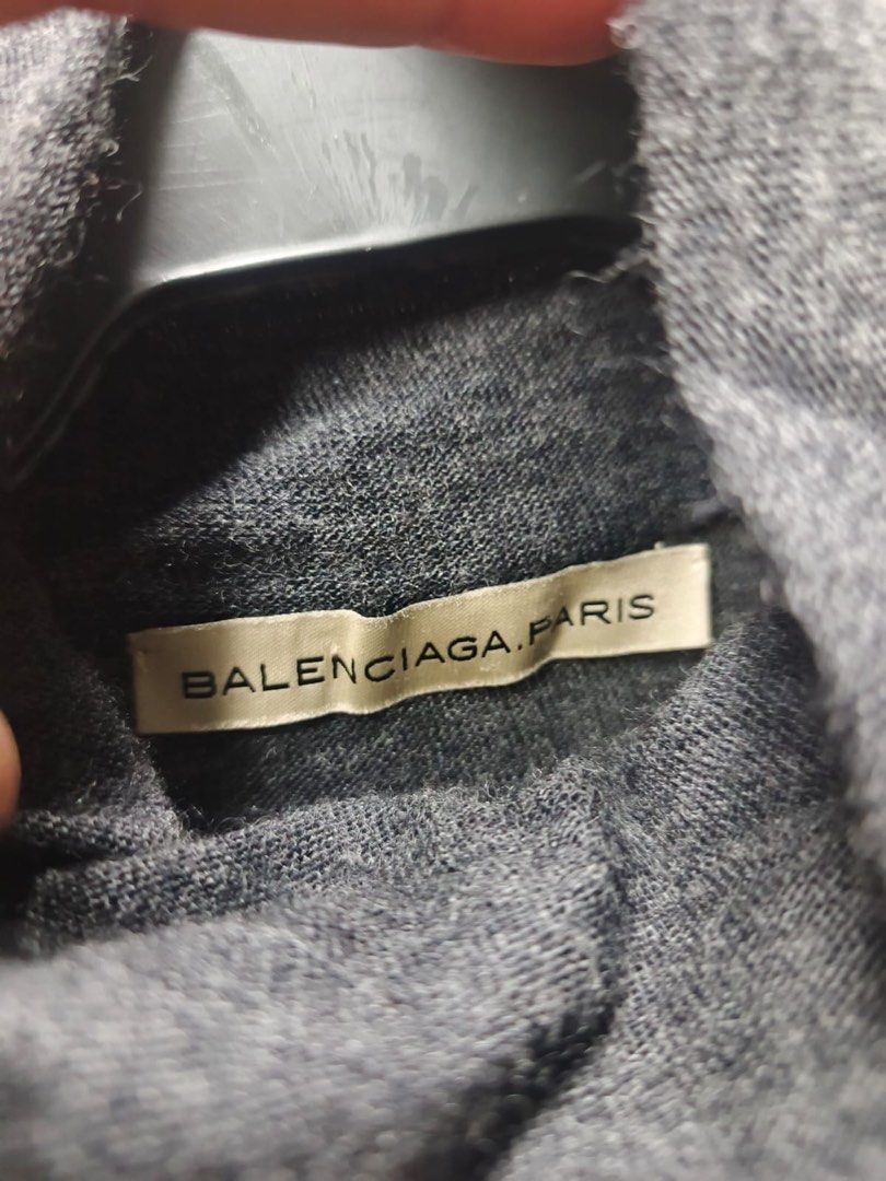 BALENCIAGA (Category: Tshirts & Polo Shirts ) located in Dasmarinas. Submitted by jessputrages (Listing ID 1467869525, Image 3). Description: For sale Balenciaga Excellent condition No issue 1500 plus shipping fee Pm for nore details.