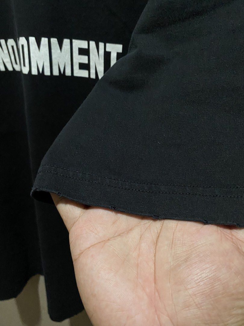 Balenciaga (Category: Tshirts & Polo Shirts ) located in Iloilo. Submitted by yulostreet.thrift (Listing ID 1467993472, Image 3). Description: Balenciaga “No Comment” tee Size L on tags Complete tags 25Wx30L Best fit XL.