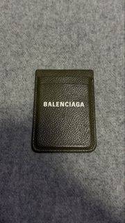 (Category: ) located in . Submitted by eecezy2thrift (Listing ID 1467927576, Image 1). Description: .