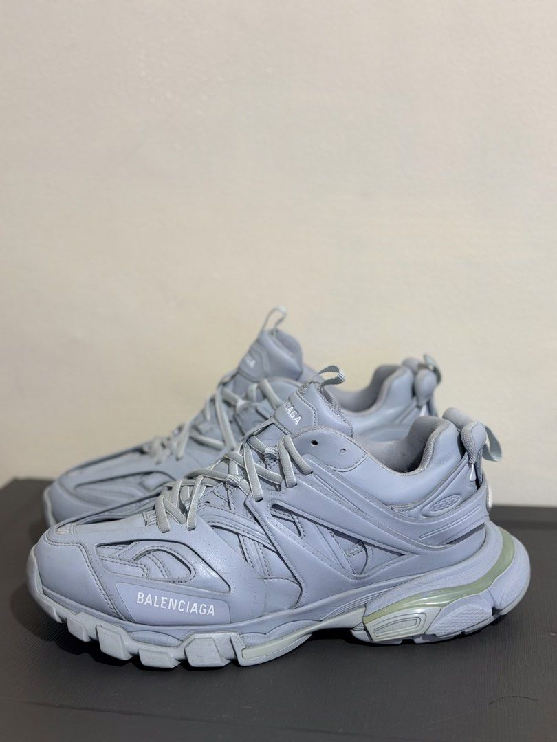 Balenciaga Track Light Blue (Category: Sneakers) located in Baguio. Submitted by snkr.essence (Listing ID 1467977197, Image 2). Description: Balenciaga Track Light Blue Size: 9 US 8 UK 27.5 CM Condition: Used Inclusions: Pair only Price: ₱7,999 + SF Check us out on: IG: snkr.essence Carousell: snkr.essence 🚚 📦Shipping Thru J&T (₱200 SF) 📍Baguio City - 2600.