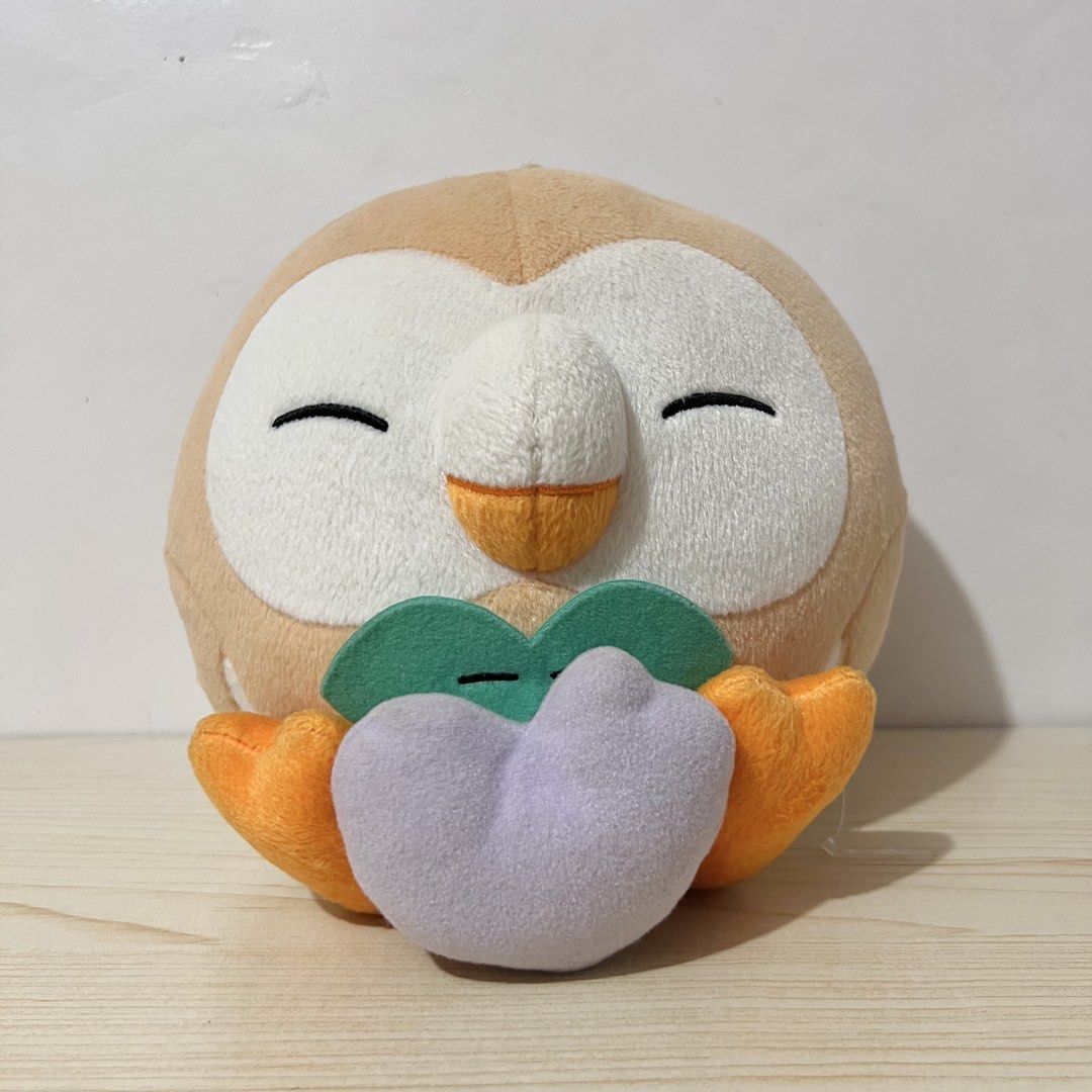 Banpresto Pokemon Rowlet Plush height: 20cm - Php 500 (Category: Character Goods) located in Davao. Submitted by pandorastoybox (Listing ID 1467995150, Image 2). Description: Banpresto Pokemon Rowlet Plush height: 20cm - Php 500.
