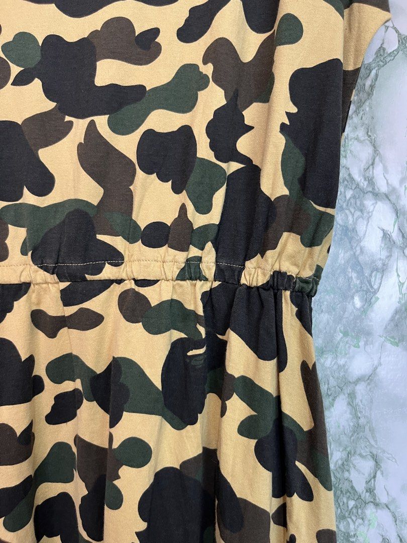 BAPE Dress (Category: Dresses) located in Bulacan. Submitted by letsfindukaywithme (Listing ID 1468058425, Image 3). Description: Bape Dress Fits S-M 18x34" Like new No issue +sf payment first Ship via J&T.