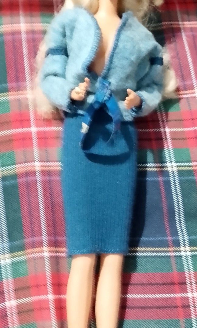 Barbie Mattel - 1966 (Category: Vintage Collectibles) located in Manila. Submitted by amomof3at41 (Listing ID 1467901988, Image 2). Description: vintage Barbie Mattel Doll - 1966 Super Star Barbie almost 12 inches long.