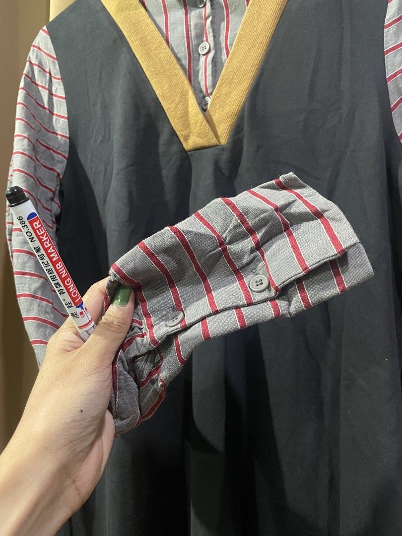 Basic House Layered Korean Style Dress (Category: Dresses) located in Quezon City. Submitted by smileclothingline (Listing ID 1467841742, Image 3). Description: 🚚Courier: J&T/Lalamove/Gogoexpress 📍Shipping fee depends on your location 💸Mode of Payment: BPI/Gcash/Paymaya ‼️Payment first, only then will ship the item.
