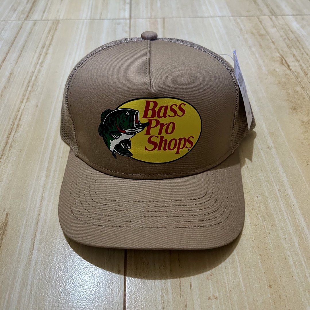 Bass Pro Shops Mesh Cap (Category: Caps & Hats) located in Manila. Submitted by thrifto1 (Listing ID 1467970249, Image 1). Description: Plaridel Bulacan loc Detailed pictures posted 850 only Bnew and Authentic Dm for sure buyer.