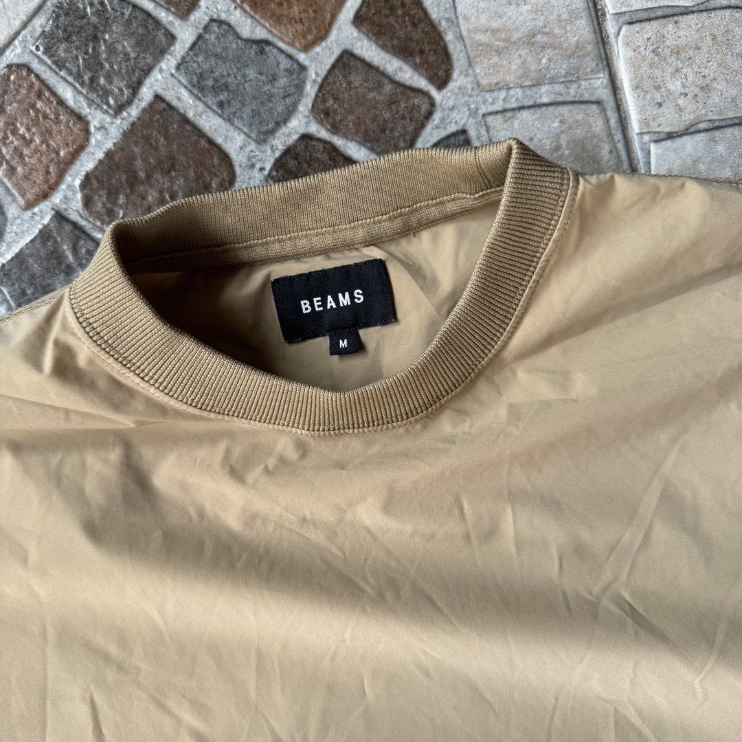 BEAMS Technical Drop-Shoulder Drawcord Tech Tee (Category: Activewear) located in Villasis. Submitted by aldrian30 (Listing ID 1467967479, Image 2). Description: BEAMS Technical Drop-Shoulder Drawcord Tech Tee - Beige / Tan No issues, good as new ₱ 680 + sf.