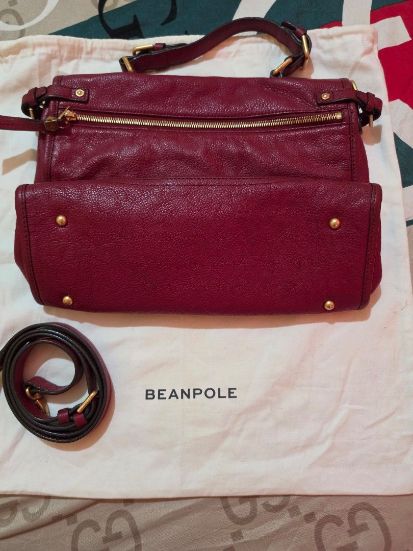 Beanpole 2way Satchel (Category: Cross-body Bags) located in Talisay. Submitted by tinkerbellaaaa (Listing ID 1467854948, Image 2). Description: Beanpole burgundy 2way satchel soft genuine/ cowhide leather and suede material. very nice in actual. 2 zipper compartments back3back design comes with beanpole dustbag..