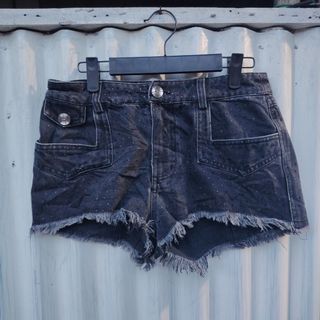 (Category: ) located in . Submitted by maetots (Listing ID 1467933208, Image 1). Description: .