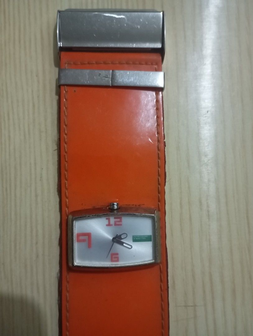Benetton (Category: Women's Watches) located in Las Pinas. Submitted by quick_deals_great_finds2 (Listing ID 1468029858, Image 3). Description: Original good working condition Quartz with battery.