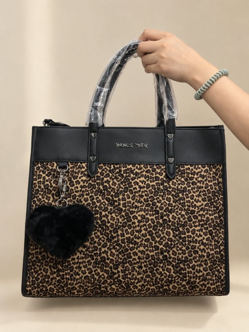 Betsy Johnson Nylon Tote Bag (Category: Tote Bags) located in Rizal. Submitted by hiraya16 (Listing ID 1468046007, Image 1). Description: SoftLeather/Nylon Onhand ready to ship.
