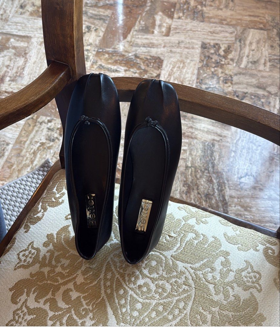 Better Shoes - Black Flats (Category: Flats & Sandals) located in Quezon City. Submitted by margostte (Listing ID 1467909280, Image 3). Description: Better Shoes Kai Flats - Vietnam footwear brand Size: 39 Condition: Used once, pristine condition! RFS: impulse buy, I have shoes with similar styles .