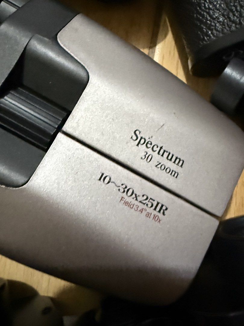 Binoculars take All (Category: Other Sports Equipment and Supplies) located in Calamba. Submitted by japanitems18 (Listing ID 1467919810, Image 3). Description: .