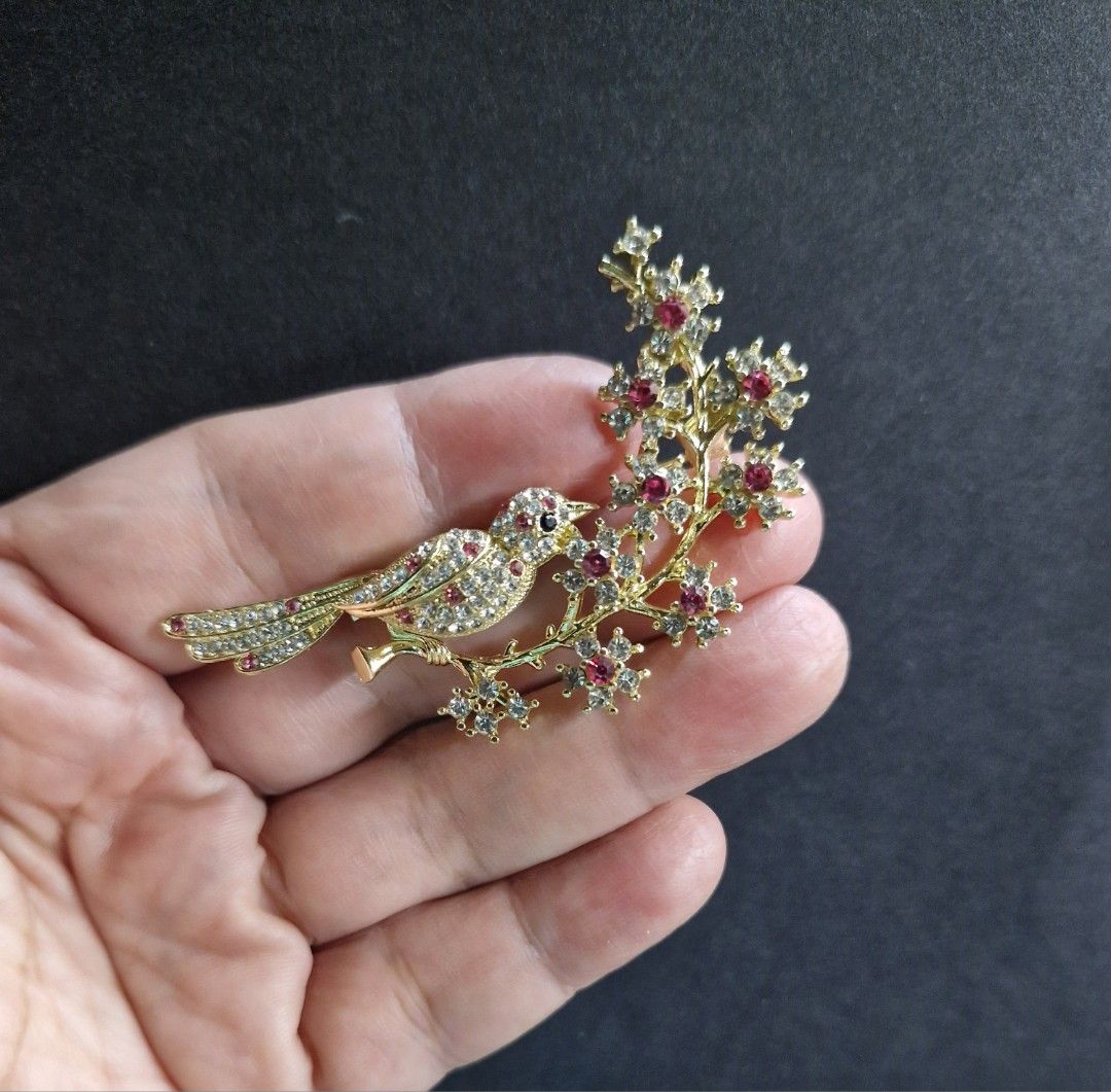 Bird on the Branch Brooch (Category: Brooches) located in Taguig. Submitted by mommaschoice (Listing ID 1467964473, Image 2). Description: Brand new Unisex use Elegantly crafted design Gold-Tone finish Adorned w/ rhinestones Lightweight won't damage the fabric Ships nationwide.