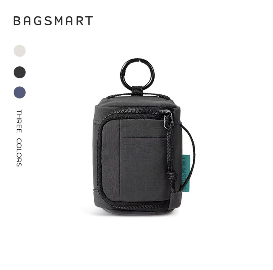 (BLACK) BAGSMART Mini Pouch Backpack Bag Charm Accessories (Category: Purses & Pouches) located in Quezon City. Submitted by meg_ara (Listing ID 1467864263, Image 1). Description: BAGSMART Mini Pouch Utility Charm - Color: BLACK - Dimensions: 10.5cm x 7.5cm x 5cm - Material: Durable fabric - Storage: Secure main compartment and handy front pocket - Capacity: Fits wireless earbuds, keys, lipstick, cash, and small daily essentials - Portability: In